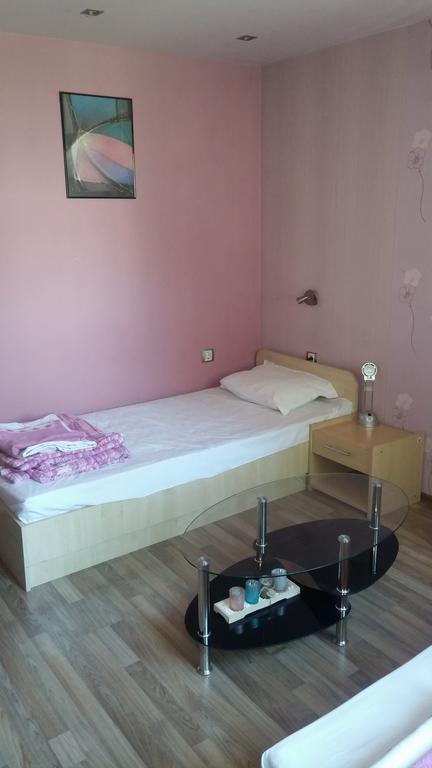 Comfort Guest Rooms Плевен Екстер'єр фото